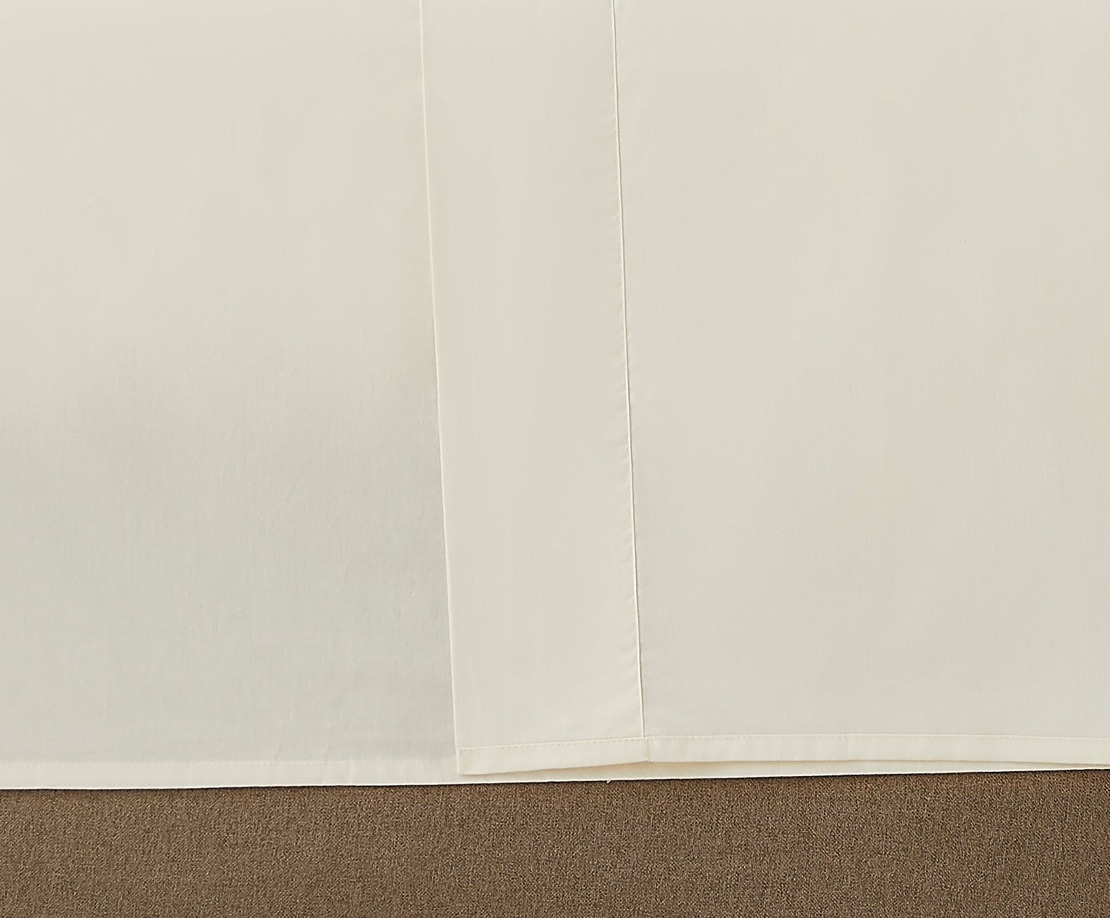 Ivory Airo Crisp Flat Sheet