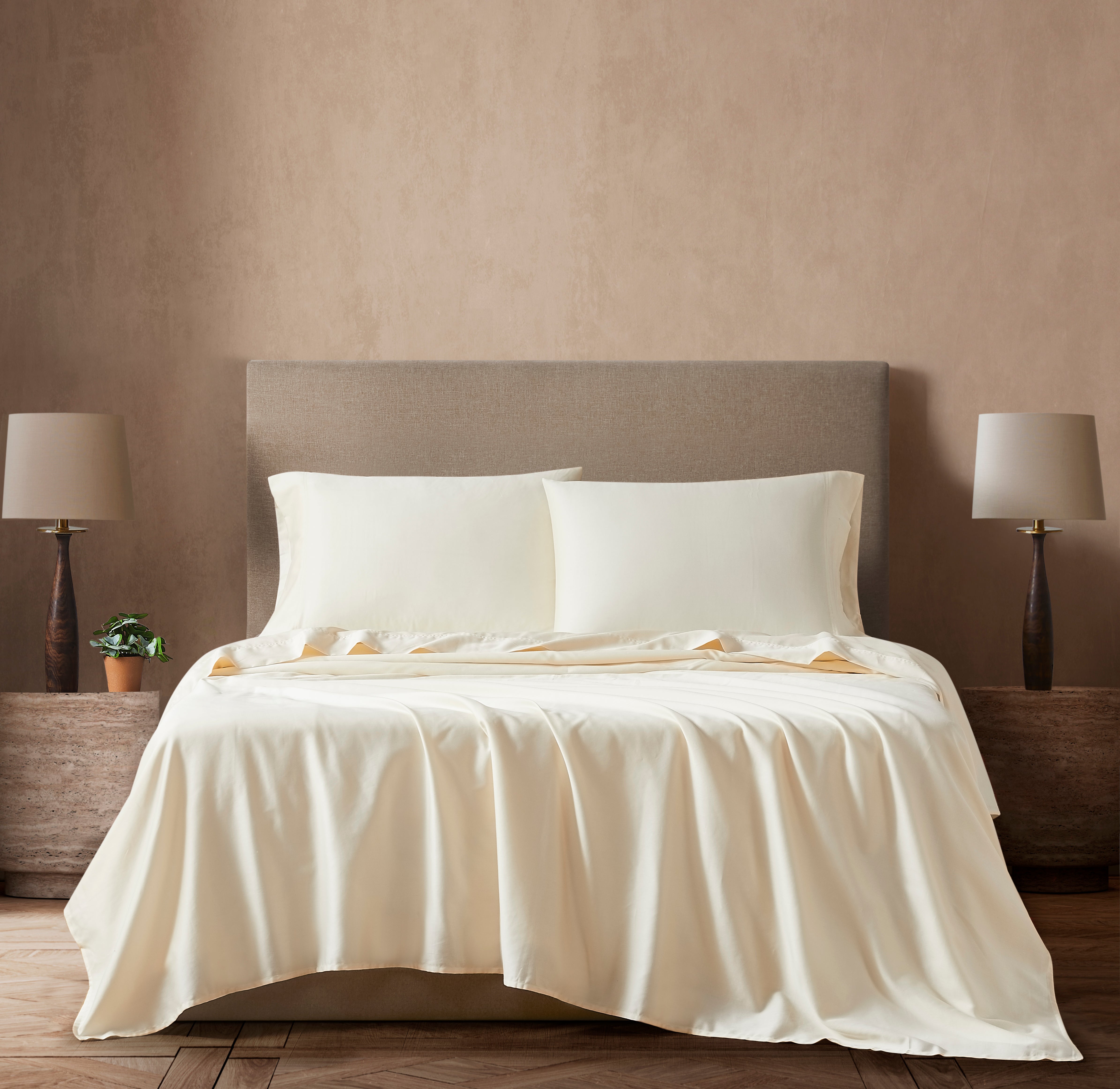 Ivory Performance Sheet Set