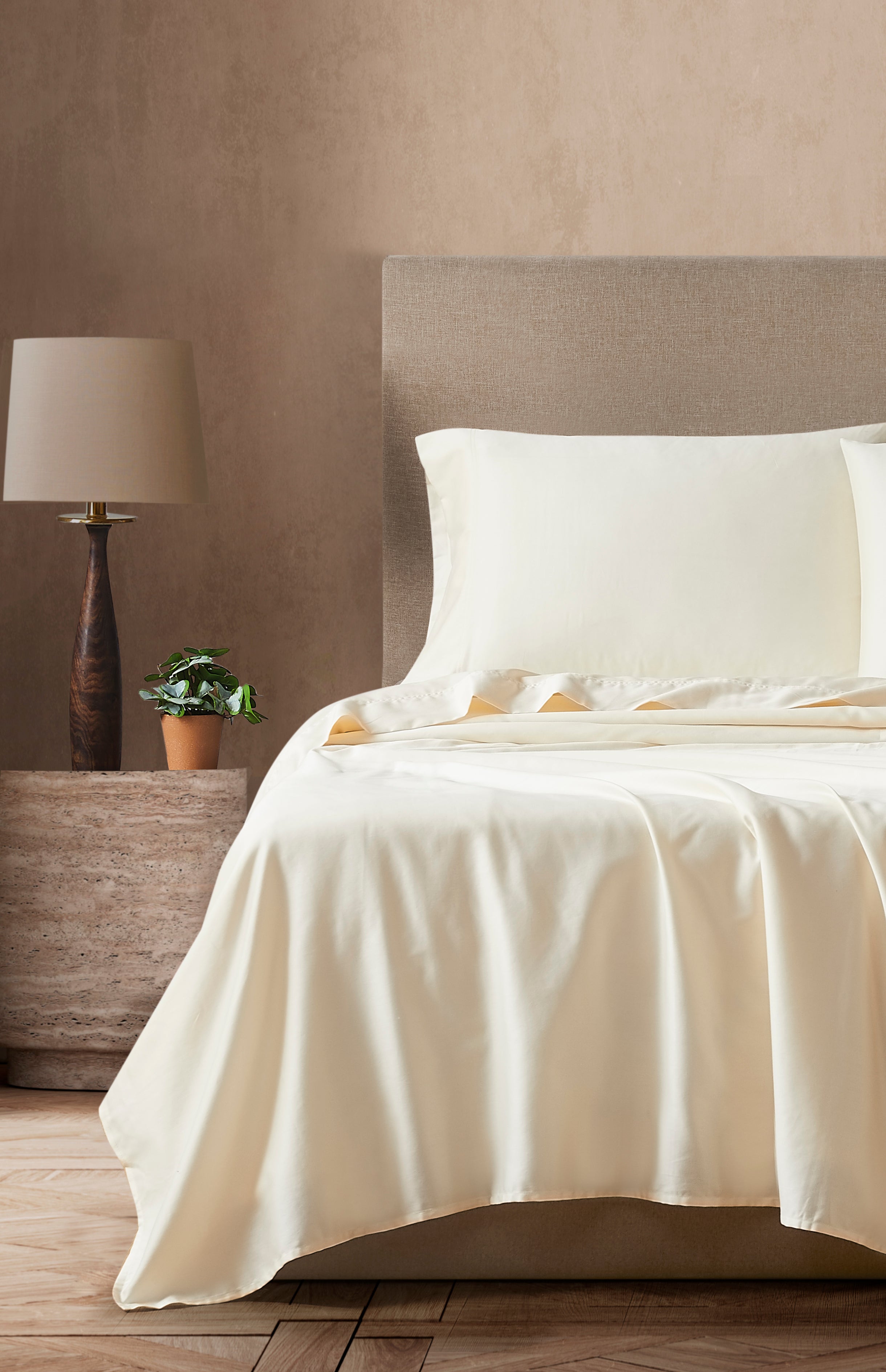 Ivory Performance Sheet Set