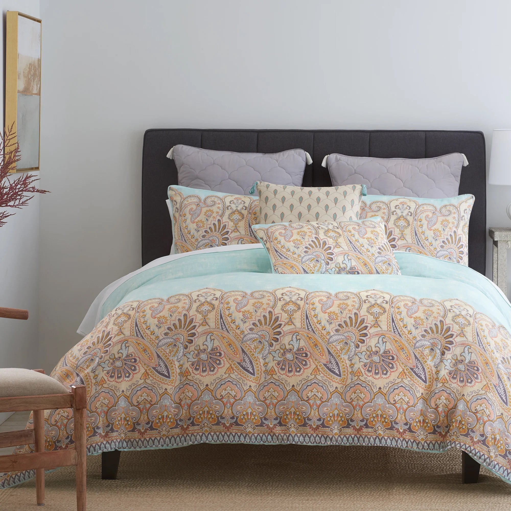 Puri Saga Dream Nest Comforter Set